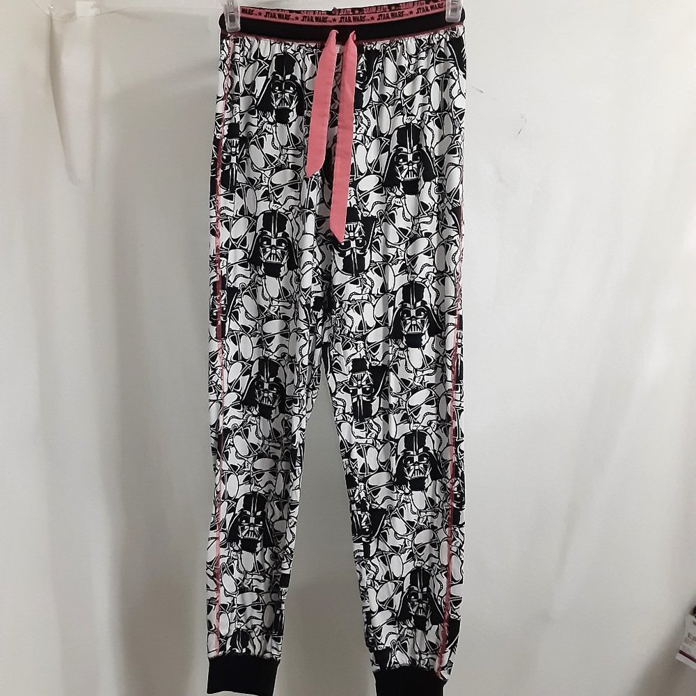 Star Wars Loungewear Women's Size Medium Darth Vadar Stormtroopers The Dark Side